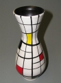 Foto 3: Große Design Vase, Keramik, 70er Jahre, gemarkt, handbemalt im De Stijl-Stil