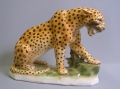 Porzellan Tier-Plastik: Leopard, gemarkt Sitzendorf (Thüringen), Gebrüder Voigt, um 1930