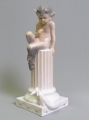 Foto 2: Christian Thomsen (1860-1921): Faun mit Flöte, Porzellan Plastik, Entwurf 1900/02, Ausführung um 1923 von Königliche Porcelainsfabrik Kopenhagen