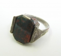 Foto 4: Ring, um 1900, mit Blutstein, 800er Silber