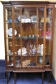 Foto 1: Vitrine, um 1900, in Eiche