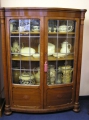 Foto 1: Vitrine, Spätbiedermeier, um 1860, in Mahagoni