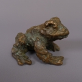 Foto 1: Friedrich Haufe: Frosch, signierte Bronze Tier-Plastik, datiert 1981