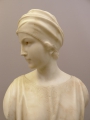 Foto 2: Guglielmo Pugi (1850-1915): Frauen-Büste mit Kopftuch, signierte Jugendstil Skulptur, in Marmor und Alabaster, Italien