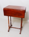 Beistelltisch, um 1860-1880, in Mahagoni, England, "Pembroke Table"