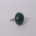 Foto 1: Großer Jade Ring, 20. Jahrhundert