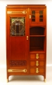 Foto 2: Emil Gerstel (1870-1919): Jugendstil Salonmöbel / Schrank, um 1905, Prag, in Mahagoni