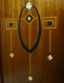 Foto 3: Jugendstil Pfeilerschrank, um 1910, in Mahagoni