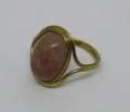 Foto 2: Ring, 333er Gold, mit Sugilith, Fisch-Punze, um 1900