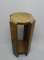 Foto 2: Kleiner Art Deco Beistelltisch / Hocker, in Edelholz