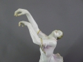 Foto 4: Anton Büschelberger (1969-1934): Jugendstil Porzellan Plastik, Ausdruckstänzerin Isadora Duncan, gemarkt Karl Ens, Volkstedt (Thüringen), Ausführung um 1920