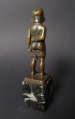 Foto 3: Schlierstein: Bronze-Statuette, Knabenfigur, um 1900, wohl Berlin