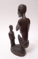 Foto 3: Afrikanische Kultskulptur, Figurengruppe in Ebenholz, 20. Jahrhundert