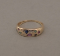 Ring, 20. Jahrhundert, 585er Gold, mit Rubinen, Saphiren, Smaragden, Brillanten