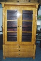 Vitrine / Säulenvitrine, Biedermeier, in Birke