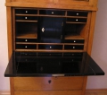 Foto 3: Sekretär, Biedermeier, um 1820, in Kirschbaum