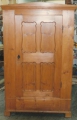 Foto 1: Spätbiedermeier Kleiderschrank, in Weichholz, um 1850