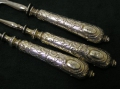Foto 2: Frühes Historismus Vorlege-Besteck, 800er Silber, 3-teilig