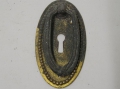 Foto 2: 2 x Klassizismus Schubladen-Beschläge und 2 x Türbeschläge, wohl Bronze