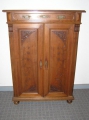 Vertiko, Jugendstil, um 1910, in Nußbaum