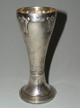 Foto 2: Albin Müller (1871-1941/43) attr.: silberne Jugendstil Kelchvase, um 1903