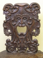 Foto 2: Stuhl / Brettschemel - Fratzenstuhl, Barock, süddeutsch, 17. Jahrhundert, in Eiche