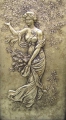 Foto 2: Ein Paar Jugendstil Relief-Bilder: Blumen-Mädchen