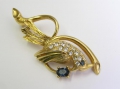 Goldene Vogel-Brosche, Steinbesatz