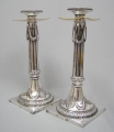 Johann Christian Neuss (Meister 1766-1803): Tafelleuchter / Paar Silber Klassizismus Leuchter, Augsburg, 2. Hälfte 18. Jahrhundert