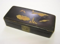 Schwarze Lack Schatulle / Pillendose, um 1900