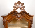 Foto 2: Neobarock Standvitrine, um 1870, in Nußbaum