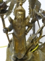 Foto 4: Pendants figürliche asiatische Tischlampen, wohl China, Ende 19. / Anfang 20. Jahrhundert, in Bronze, Kranich-Plastik