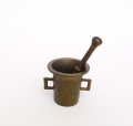 Foto 1: Kleiner Messing Mörser mit Stößel, um 1900