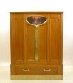 Foto 2: Victor Horta (1861-1947) attr.: Jugendstil Schrank / Salonmöbel, um 1910, in Rüster, mit Öl-Gemälde in Anlehnung an Arnold Böcklin