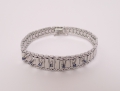 Armband, 835er Silber, 20. Jahrhundert, mit saphirartigem Zirkoniabesatz