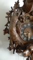 Foto 3: Jagdliche Kuckucksuhr, Schwarzwald, 19. Jahrhundert, Nussbaum geschnitzt